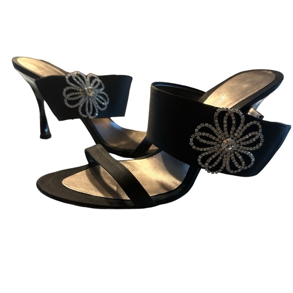 Vintage Black w/Rhinestones Nine West Evening Shoe. - Picture 1 of 7